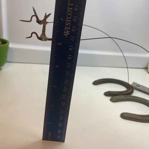 Set Of 2 Vintage Bird on Wire Sculpture Horseshoe Art - Picture 11 of 12